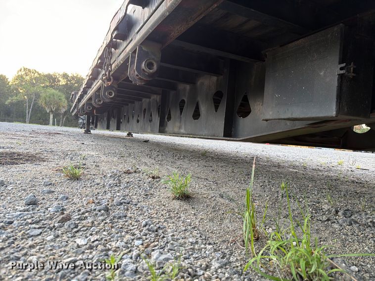 image for item NC9912 2004 Manac  drop deck trailer