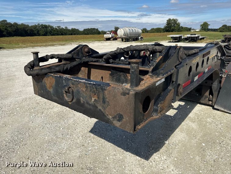 image for item ND9551 2008 Fontaine Trailer Co. Fontaine Trailer Co. lowboy equipment trailer