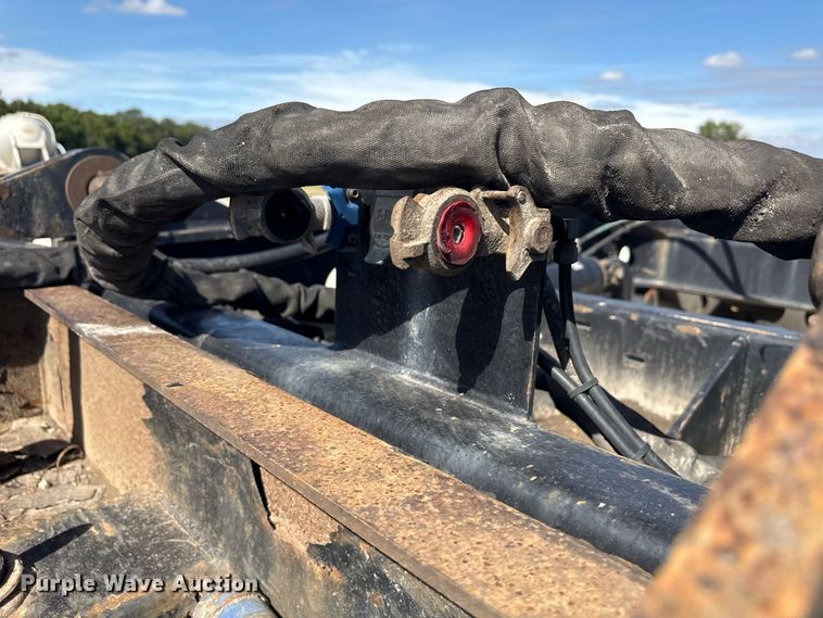 image for item ND9551 2008 Fontaine Trailer Co. Fontaine Trailer Co. lowboy equipment trailer