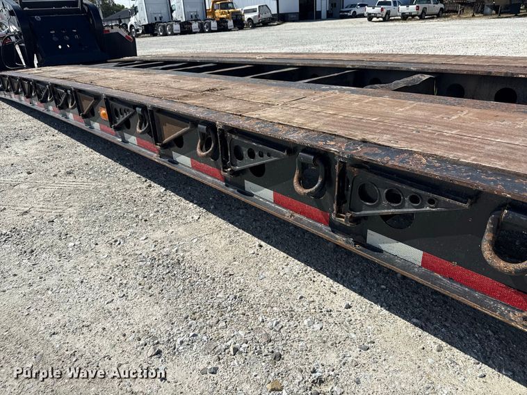 image for item ND9551 2008 Fontaine Trailer Co. Fontaine Trailer Co. lowboy equipment trailer