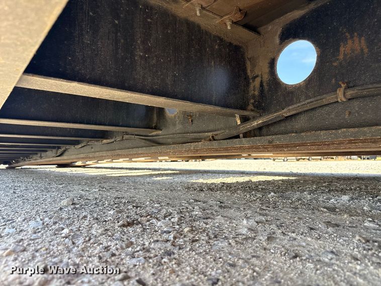 image for item ND9551 2008 Fontaine Trailer Co. Fontaine Trailer Co. lowboy equipment trailer