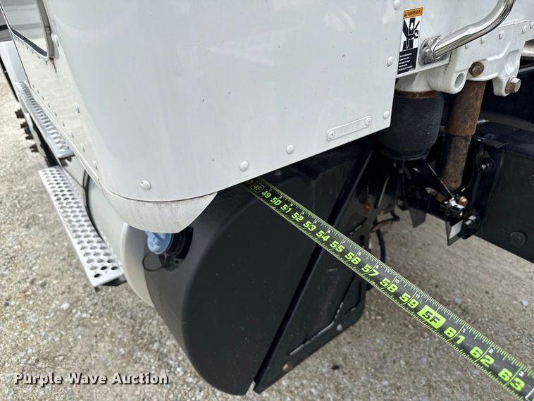 image for item ND9552 2022 Kenworth T880 semi truck