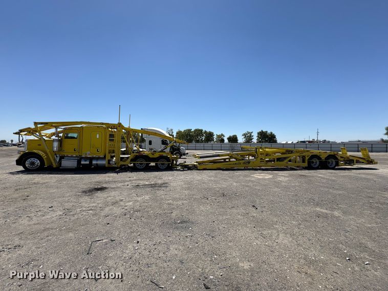 image for item YA1539 2015 Peterbilt 389 Auto carrier transport truck