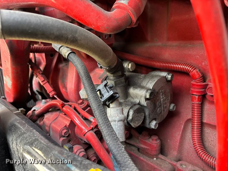 image for item YA1845 2020 Kenworth T680 semi truck