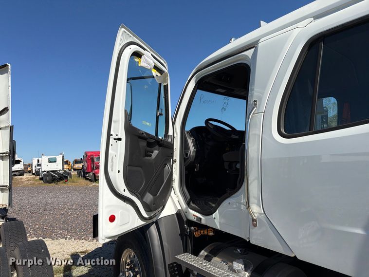 image for item YA2097 2025 Freightliner 114SD Crew Cab truck cab and chassis