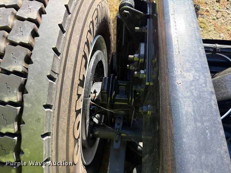 image for item YA2097 2025 Freightliner 114SD Crew Cab truck cab and chassis