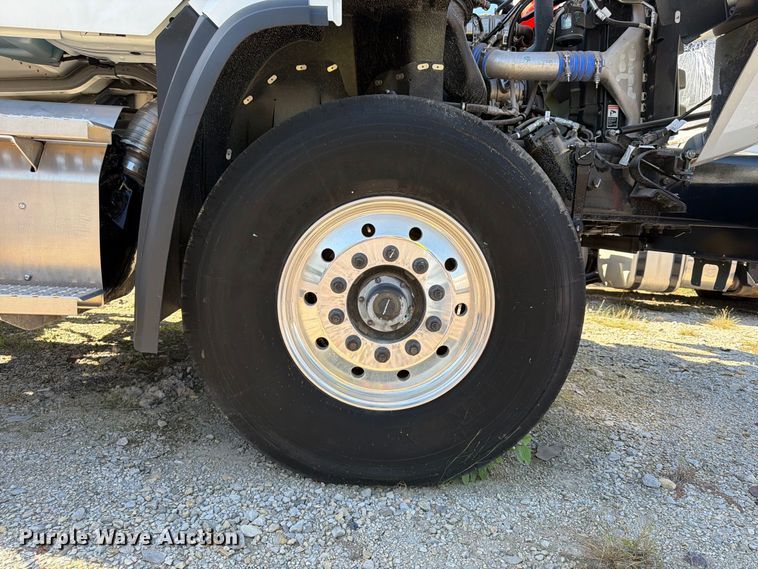 image for item YA2097 2025 Freightliner 114SD Crew Cab truck cab and chassis