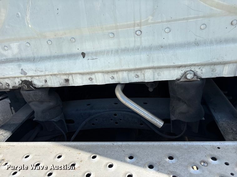 image for item YA3499 2019 Freightliner Cascadia semi truck