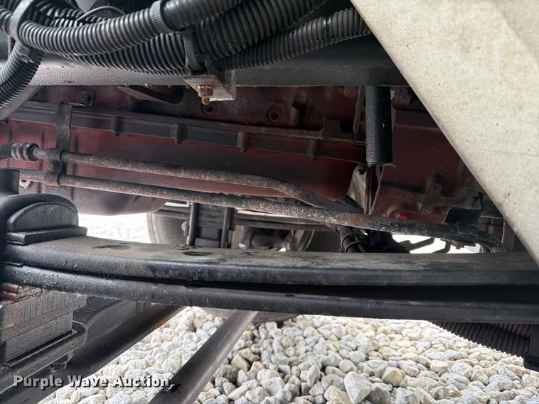 image for item YA3543 2019 International 4300 box truck