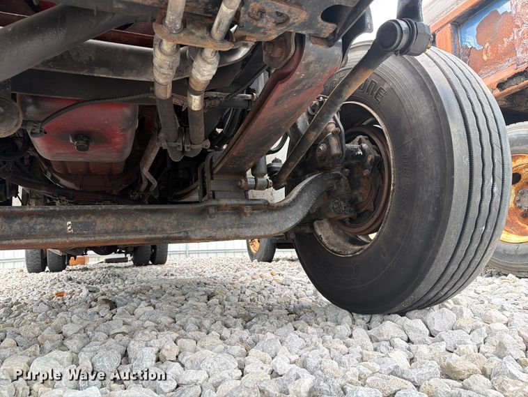 image for item YA3543 2019 International 4300 box truck