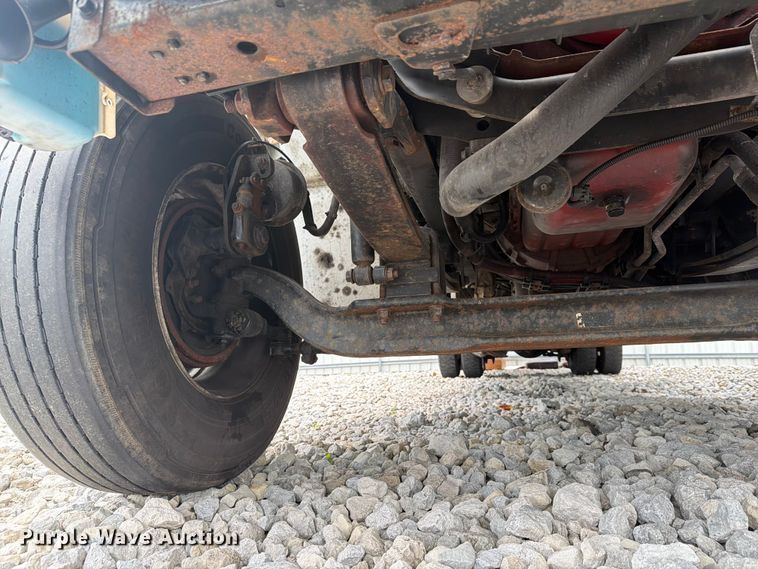 image for item YA3543 2019 International 4300 box truck