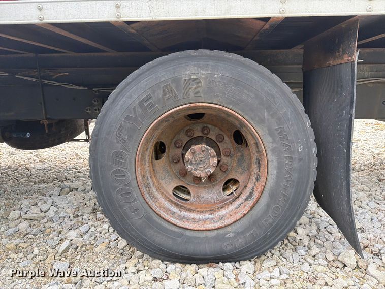 image for item YA3543 2019 International 4300 box truck