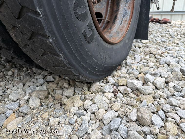 image for item YA3543 2019 International 4300 box truck