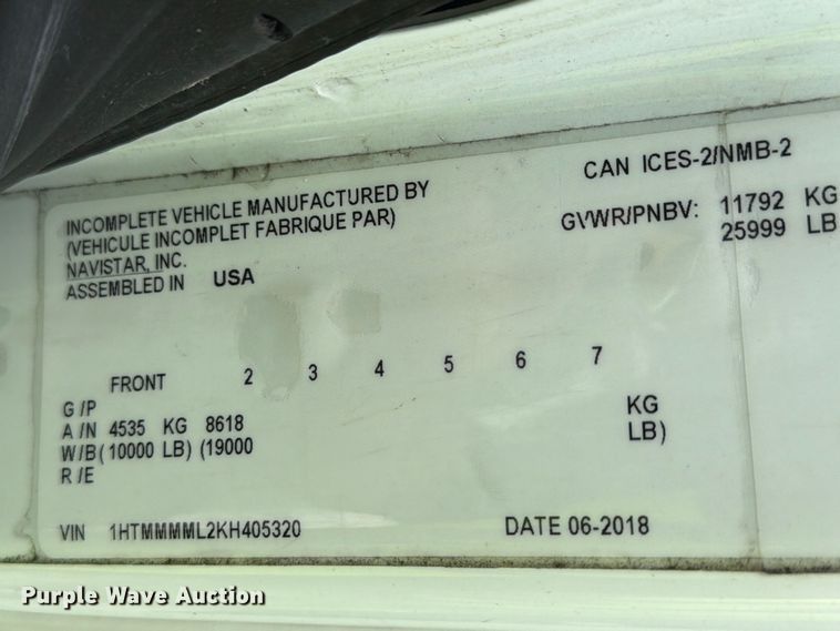 image for item YA3543 2019 International 4300 box truck