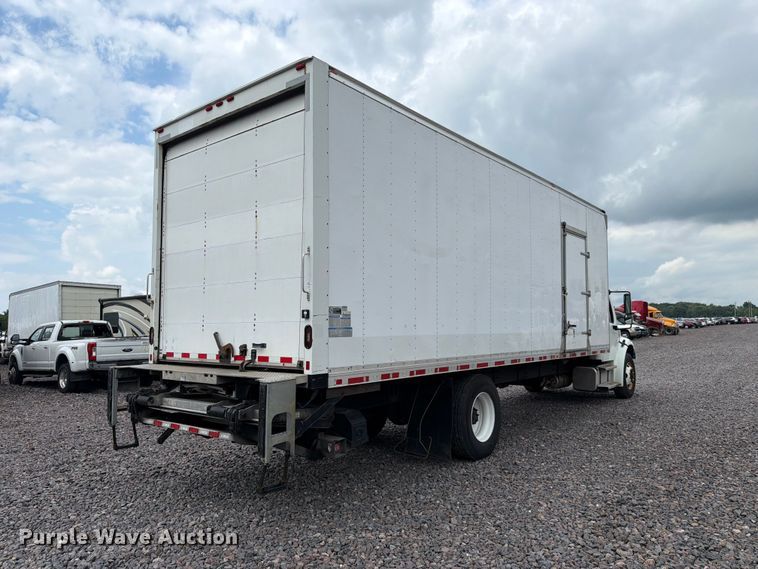 image for item YA3662 2018 Freightliner Business Class M2 box truck