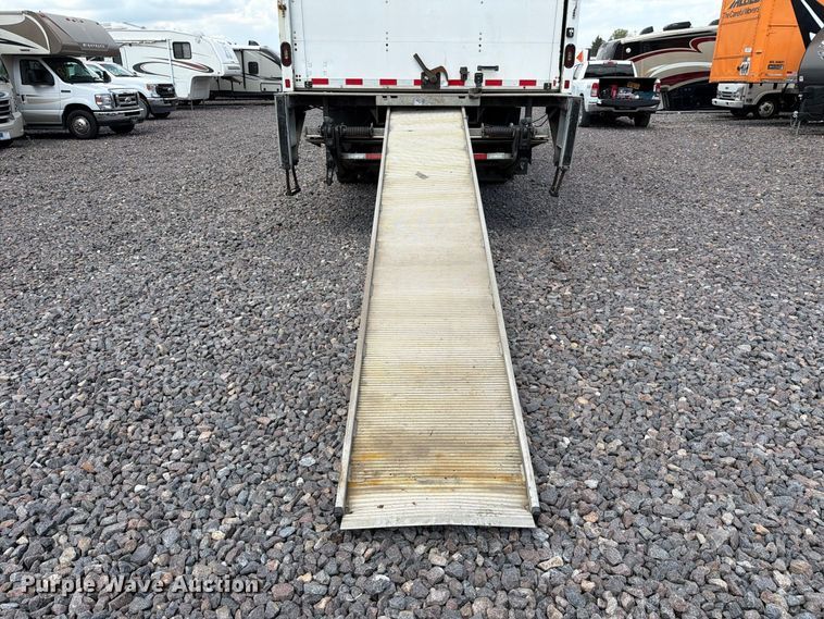 image for item YA3662 2018 Freightliner Business Class M2 box truck