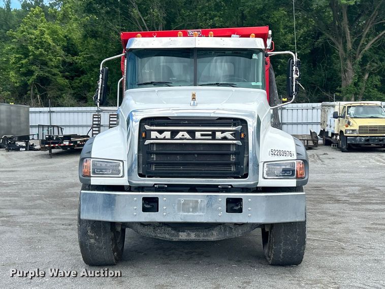 image for item YA3664 2025 Mack GR84F dump truck