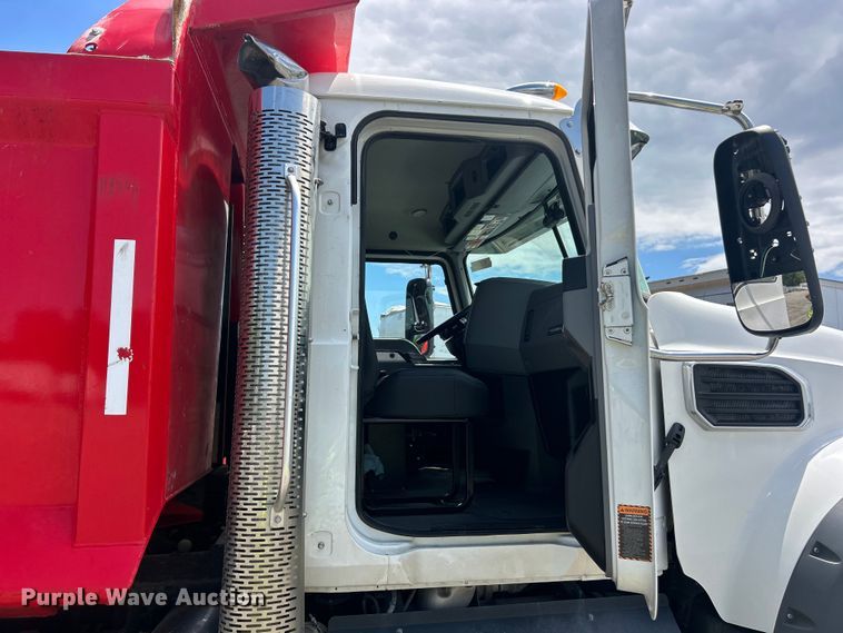 image for item YA3664 2025 Mack GR84F dump truck