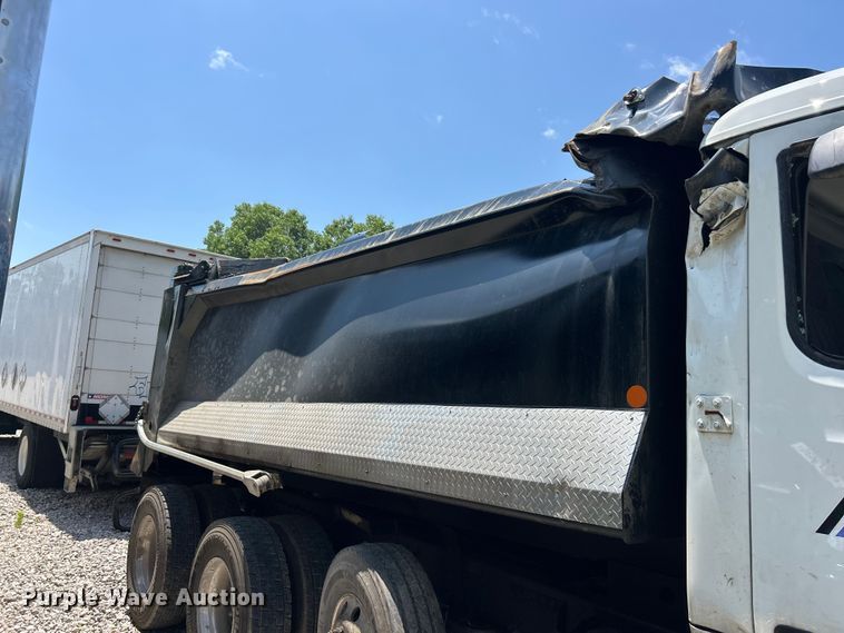 image for item YA3816 2026 Peterbilt 567 dump truck