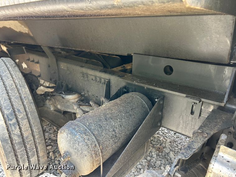 image for item YA3816 2026 Peterbilt 567 dump truck