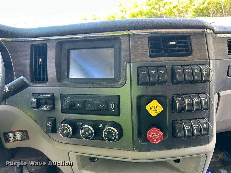 image for item YA3816 2026 Peterbilt 567 dump truck