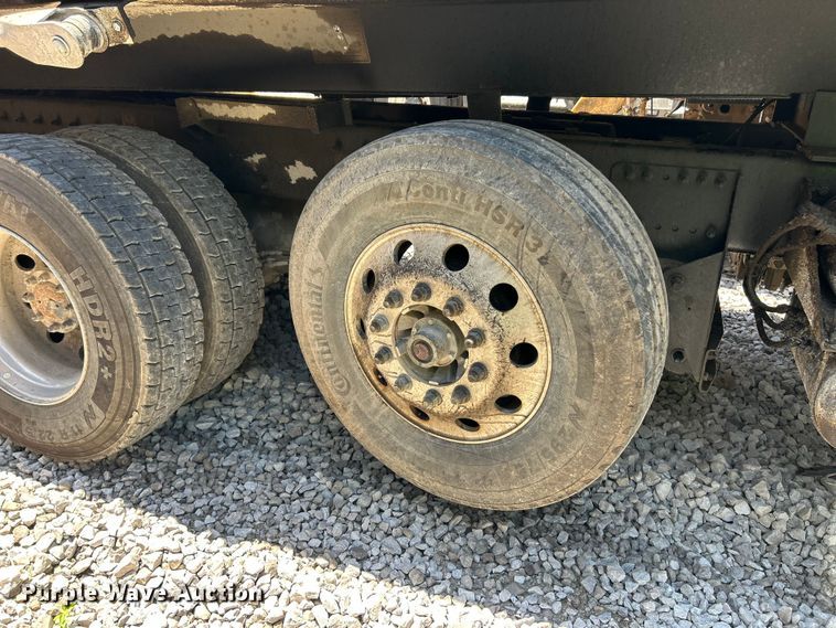 image for item YA3816 2026 Peterbilt 567 dump truck
