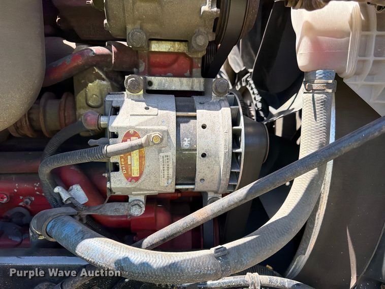image for item YA3840 2019 Kenworth T880 semi truck