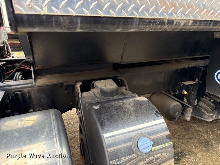 image for item YA4018 2024 Peterbilt 567 dump truck