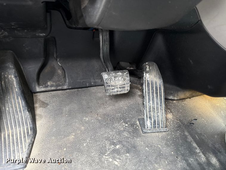 image for item YA4018 2024 Peterbilt 567 dump truck