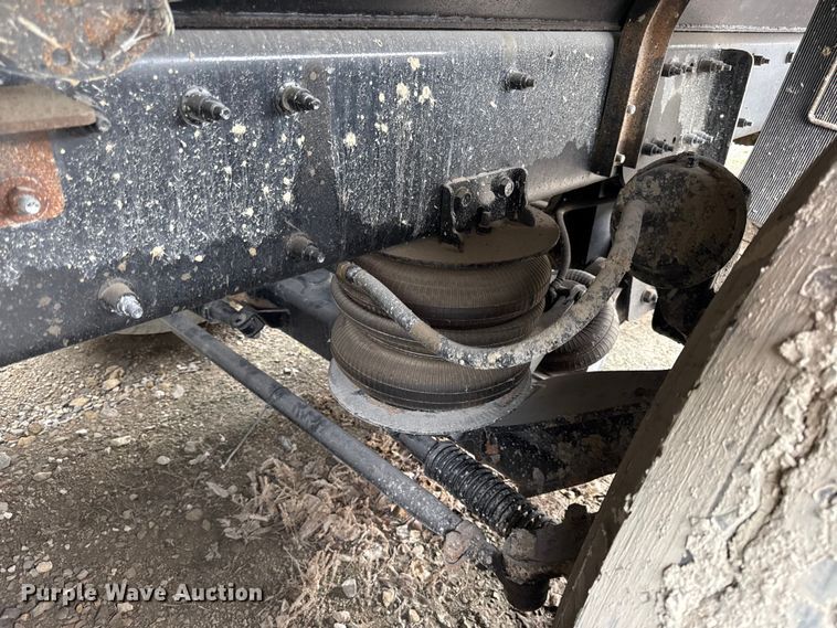 image for item YA4018 2024 Peterbilt 567 dump truck