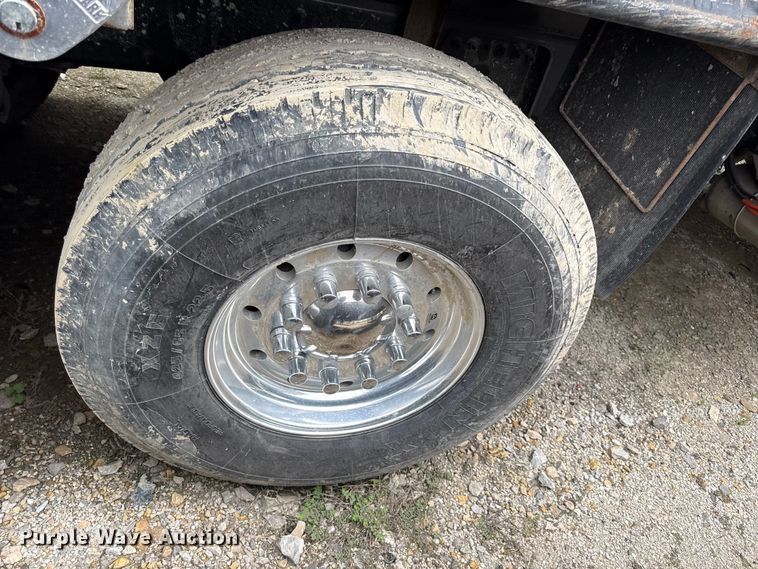image for item YA4018 2024 Peterbilt 567 dump truck