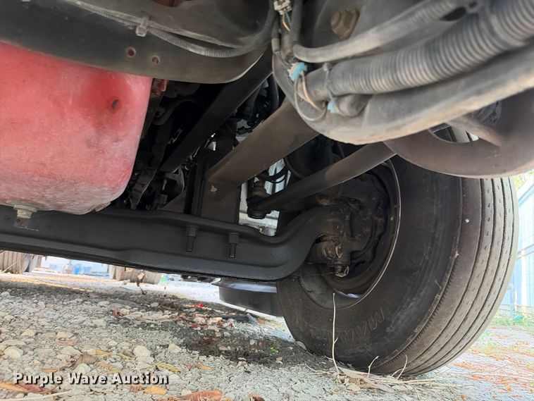 image for item YA4101 2019 International LT625 semi truck
