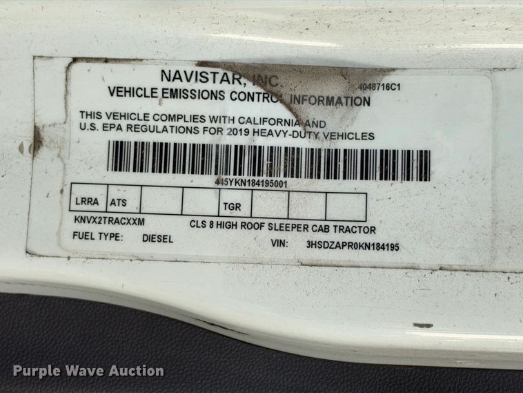 image for item YA4101 2019 International LT625 semi truck