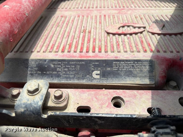 image for item YA4129 2019 Peterbilt 567 semi truck
