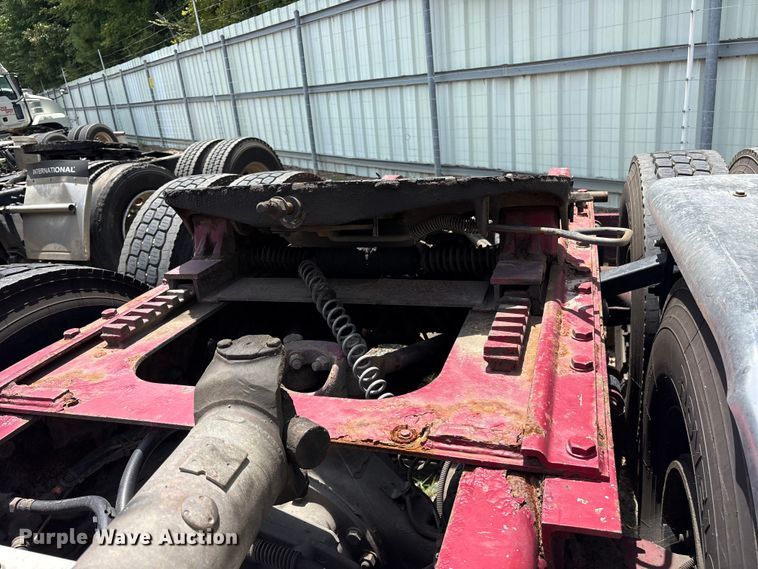 image for item YA4268 2006 Kenworth W900 semi truck