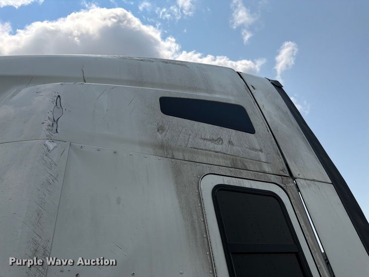 image for item YA4300 2024 Kenworth T680 semi truck