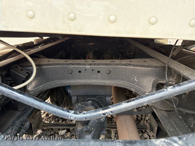 image for item YA4300 2024 Kenworth T680 semi truck