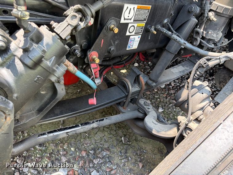 image for item YA4300 2024 Kenworth T680 semi truck