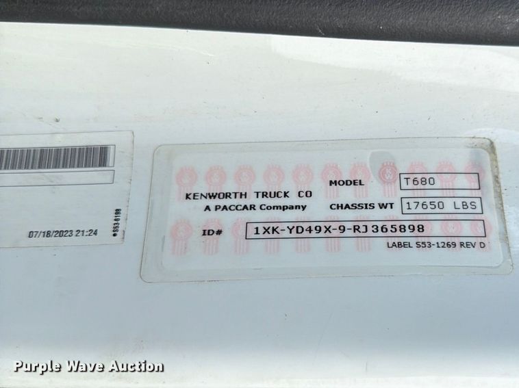 image for item YA4300 2024 Kenworth T680 semi truck