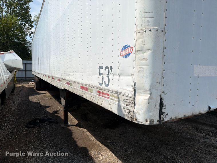 image for item YA4319 2004 Utility dry van trailer