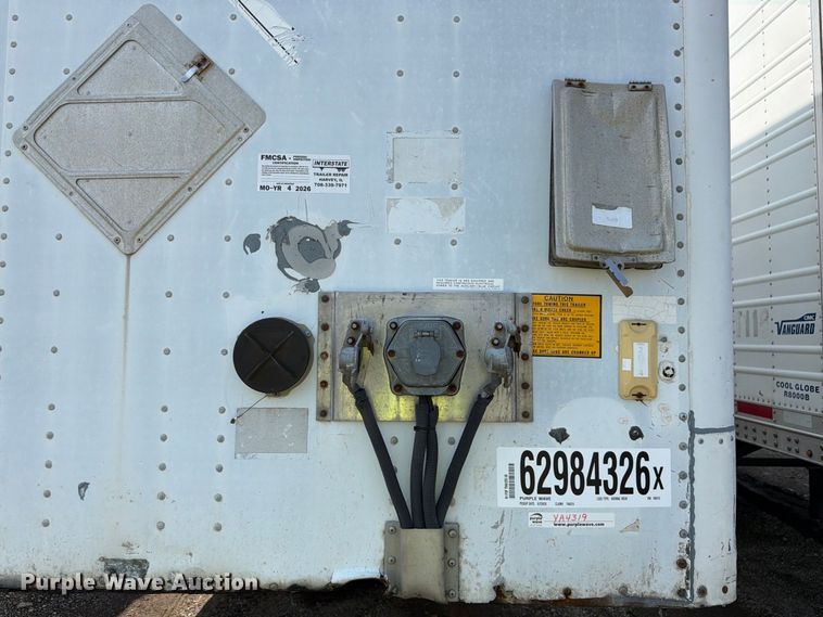 image for item YA4319 2004 Utility dry van trailer