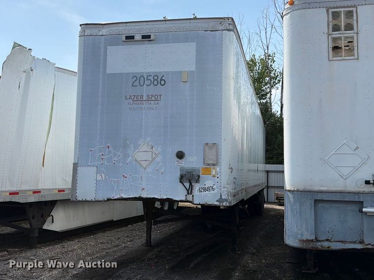 image for item YA4320 2004 Utility dry van trailer