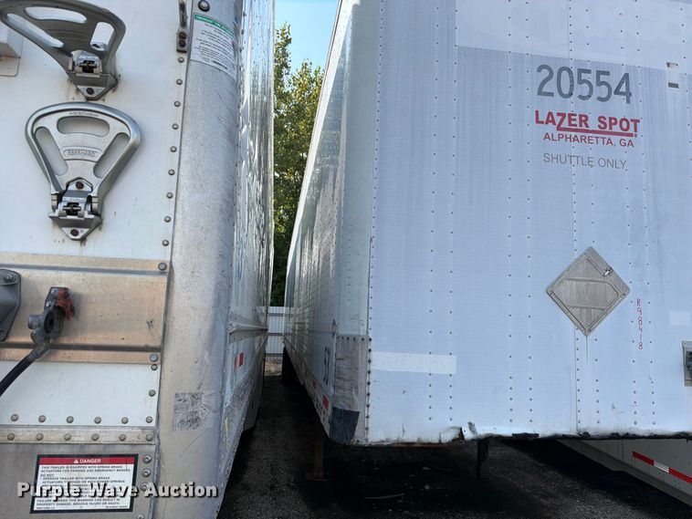 image for item YA4321 2004 Utility dry van trailer