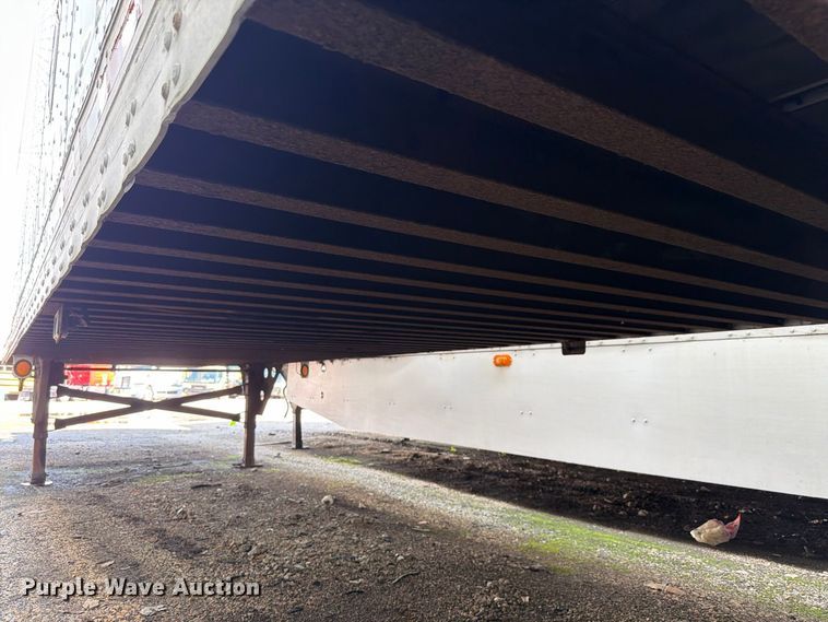 image for item YA4321 2004 Utility dry van trailer