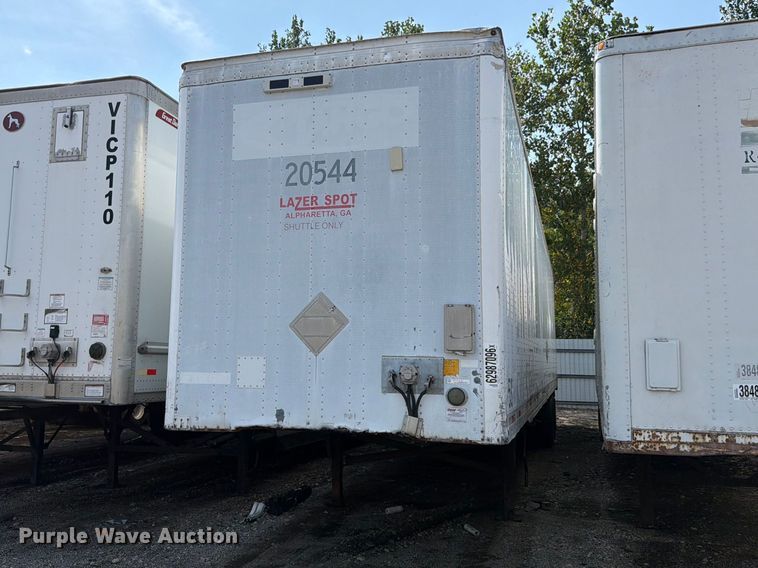 image for item YA4322 2004 Utility dry van trailer