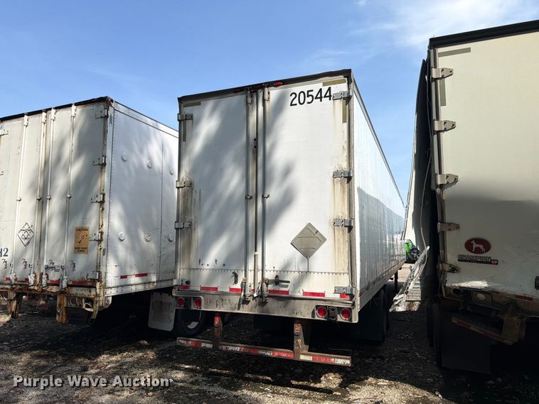 image for item YA4322 2004 Utility dry van trailer