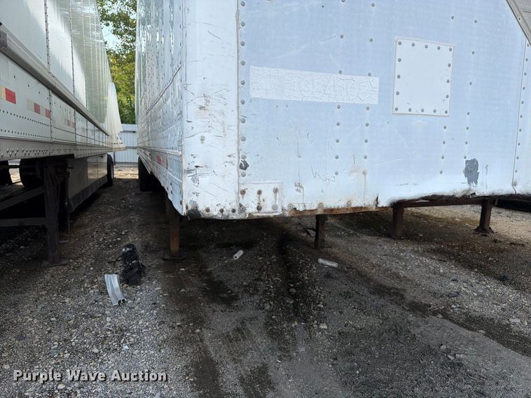 image for item YA4322 2004 Utility dry van trailer