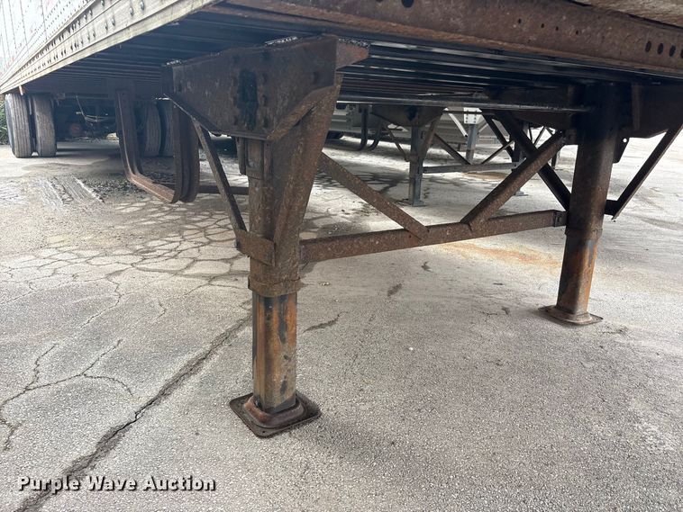 image for item YA4324 2005 Wabash DVCVHPC dry van trailer