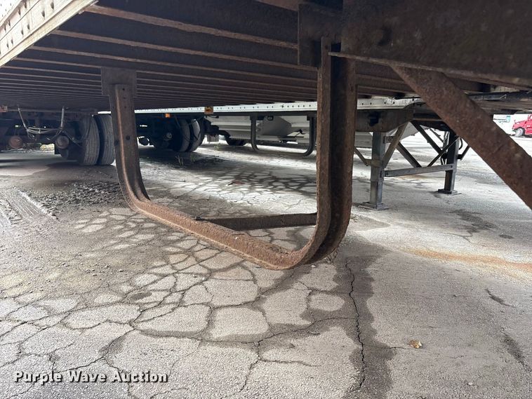 image for item YA4324 2005 Wabash DVCVHPC dry van trailer
