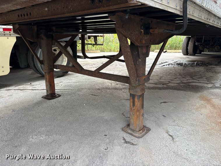image for item YA4324 2005 Wabash DVCVHPC dry van trailer